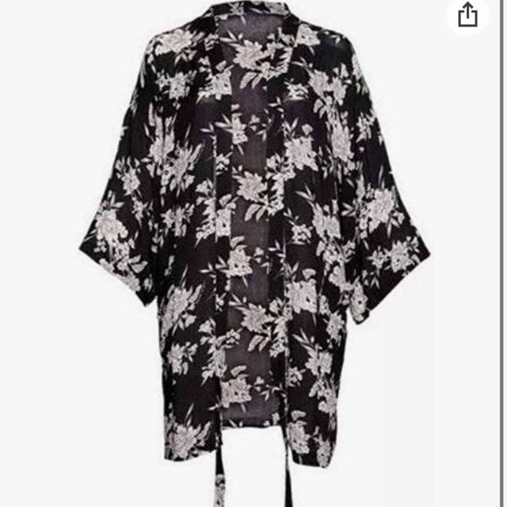 Spiritual Gangster maya Kimono- Black
